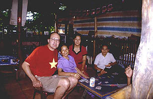 BillFamily.jpg (23435 bytes)