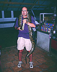 BillSnake.jpg (20715 bytes)